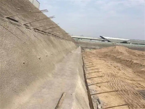 荆门河道边坡加固